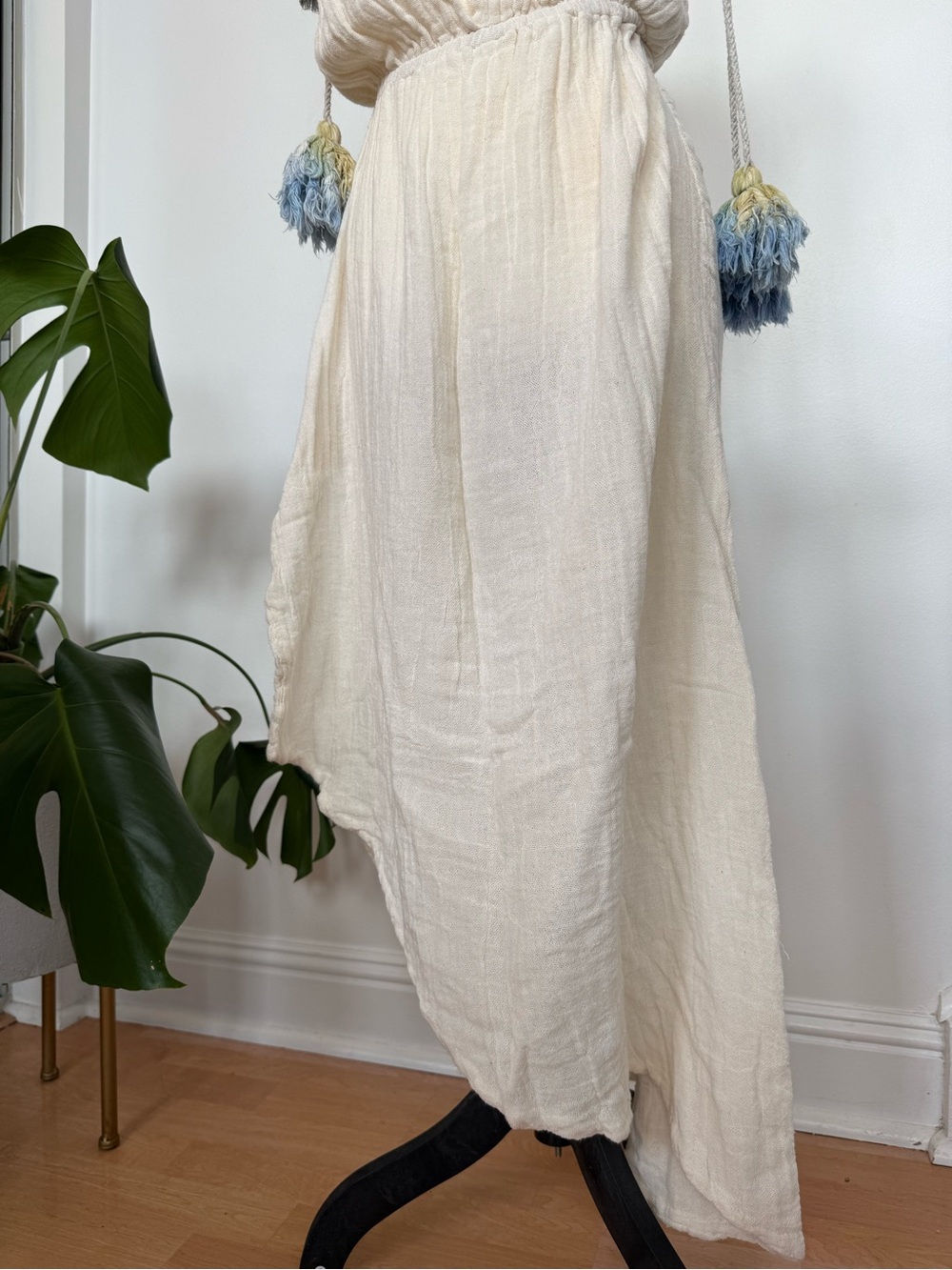 Jen's Pirate Booty Cream Asymmetrical V-Neck Maxi Dress - Picture 6 of 8